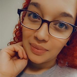 Meet your Posher, Luisa